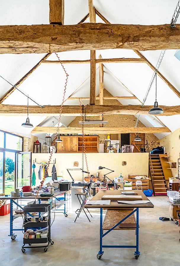 Chambre D'Hotes Chez Artiste Verrier, La Perriere - Perche Luaran gambar